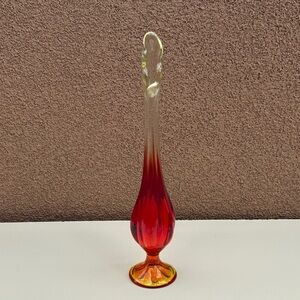 Vintage Viking Stunning Amberina Swung Glass Vase